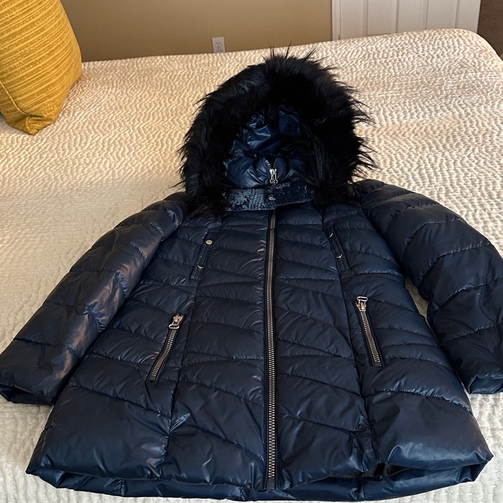 Johnston & Murphy Dark Blue Puffer Jacket with Black Fur Hood